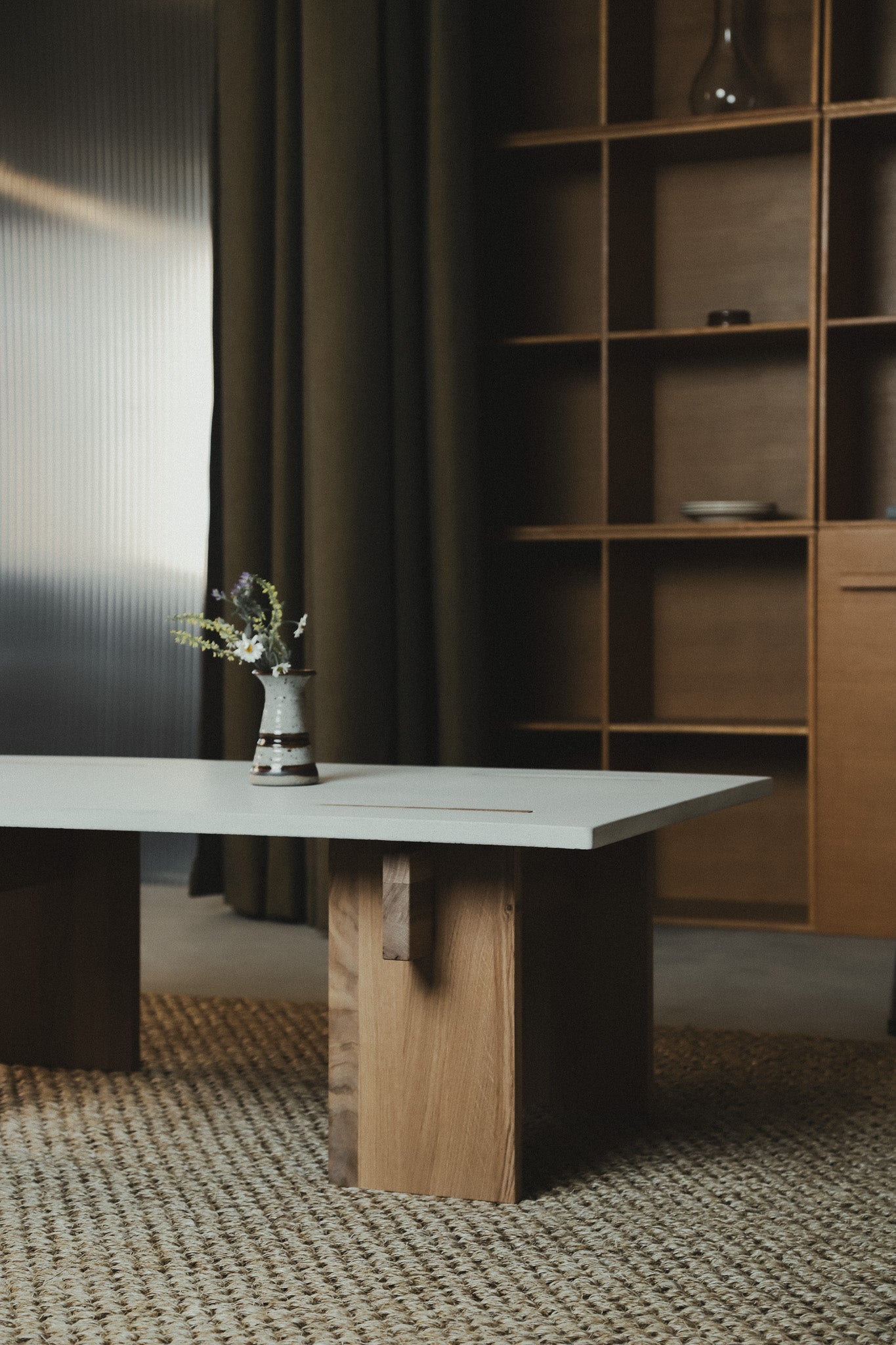 Concrete Light / Oak Light / Oak Light