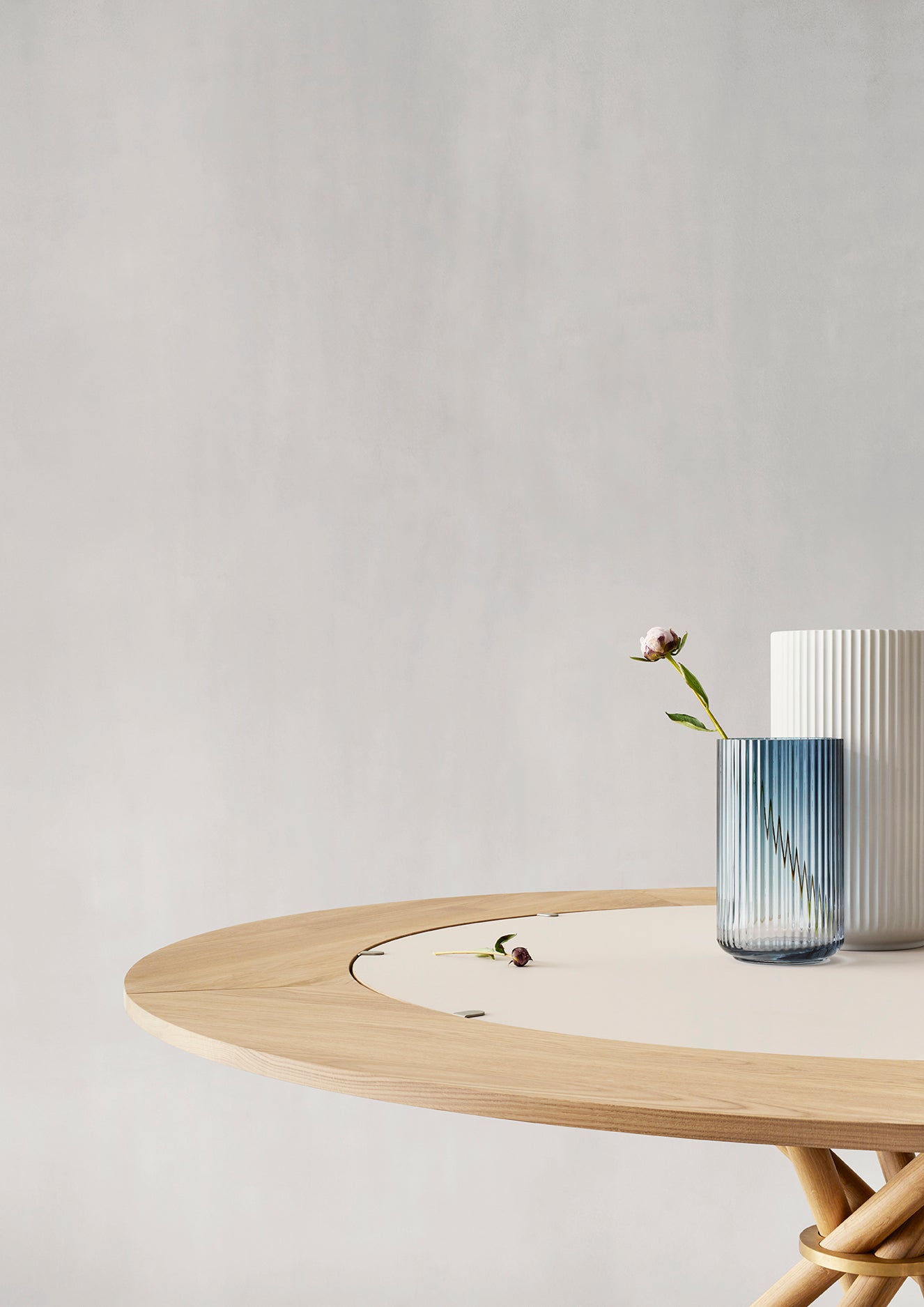 Concrete Light / Oak Light